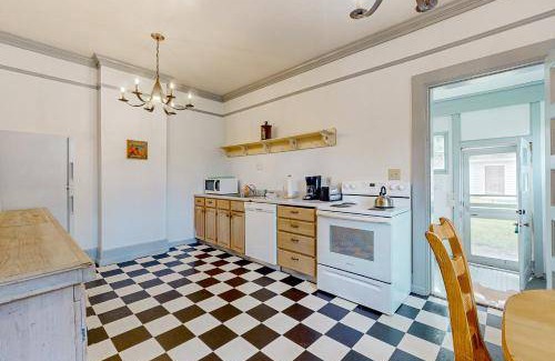 Coupeville House | 94 m² House ∙ 2 bedrooms ∙ 5 guests