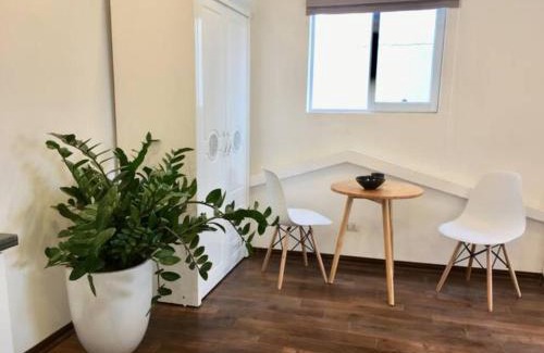 Nhat Tan Apartment | 9741 xxxx