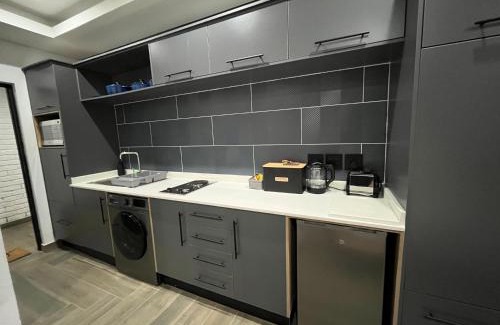 Eikenhof House | 98 Inn