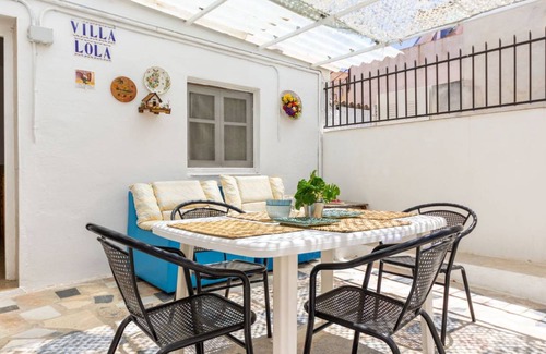 Deltebre Other | 98 m² Accommodation ∙ 4 bedrooms ∙ 7 guests