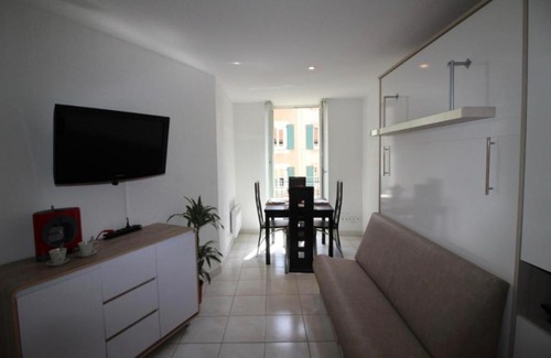 Quartier du Port Apartment | A 2 pas de la place du pin et port!