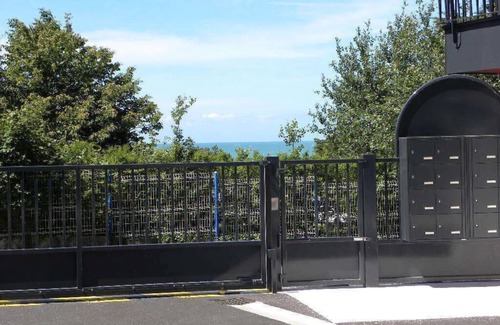 Donville-les-Bains Apartment | A 200m de la Plage, Parking Privé, Wifi, 1.5 km de Granville