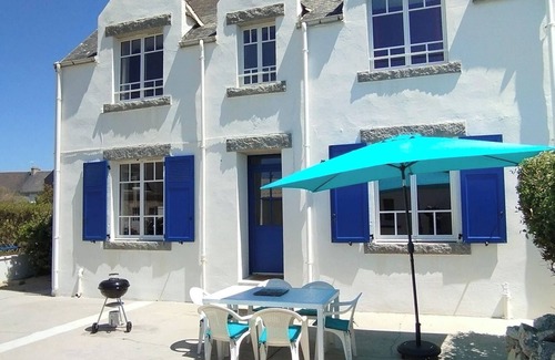 Saint-Guenole House | A 500m des Rochers de Saint-guénolé et Proche Plage de Pors Carn et la Torche