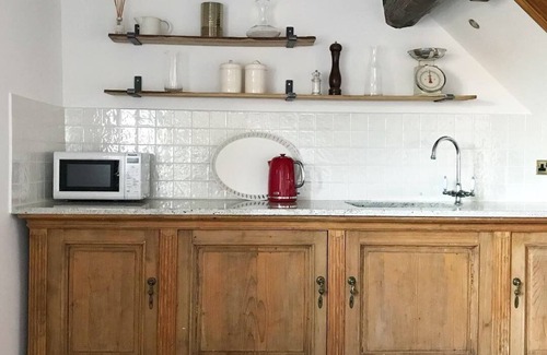 Edingthorpe House | A beautiful 17th Century home from home in the idyllic Norfolk's countryside