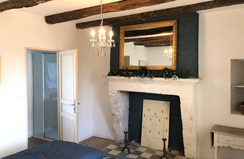 Baneuil Cottage | A Beautiful and Fully Renovated Heritage Cottage in the Dordogne with spa