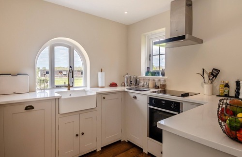 Great Ryburgh Cottage | A beautifully curated cottage sleeping four with two sleek bathrooms.
