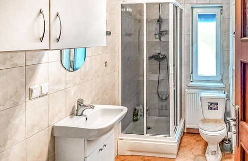 Uniemysl House | A beautifully situated holiday home in the town of Lubawka.