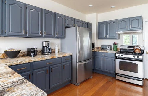 Sausalito Apartment | A Bird’s Eye View – A Blink to the City - A Break in Marin