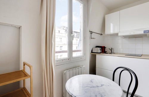 Saint-Vincent-de-Paul Apartment | A Canal St Martin Two Rooms