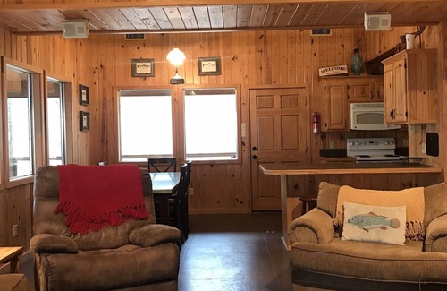Murfreesboro Cabin | A cozy getaway on the Little Missouri River! - RIVER ACCESS