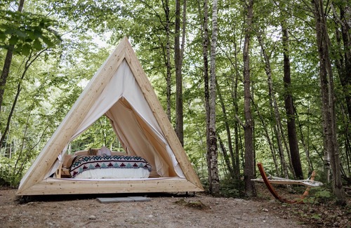 Woodstock RV Rental | A-Frame Site 34 | Queen Bed | Brook View