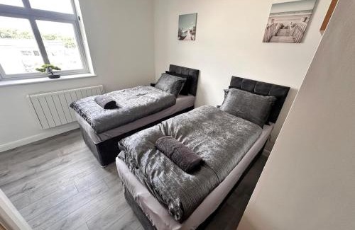 Moffat Apartment | A&J Properties 2 Bed Apartment Netflix&Prime