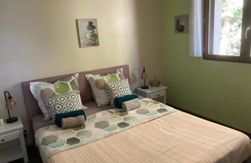 Bassens Bed & Breakfast | A l'oree des monts