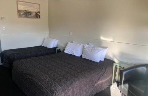 Palmerston North Hotel | A'La Vista Motel