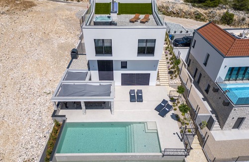 Zaboric Villa | A large and spacious villa with a "million dollar" view, many addit. facilities.