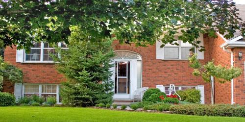 Niagara-on-the-Lake Bed & Breakfast | A Li'l Bit of Eden