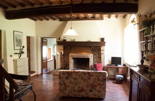 Montepulciano Other | A lovely Tuscan Country Villa only for you with a large garden for families