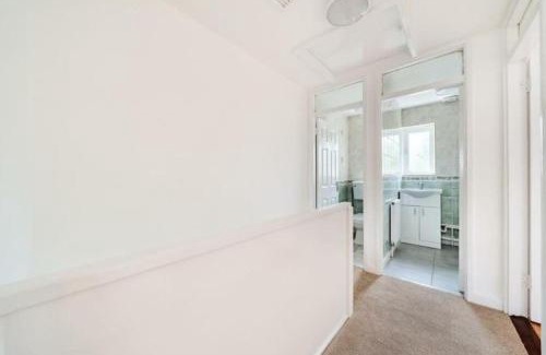 Lewisham House | A Luxurious 3 Bed-Terrance House