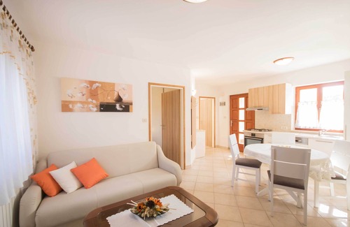 Presika Villa | A luxurious house in a quiet village near the sea