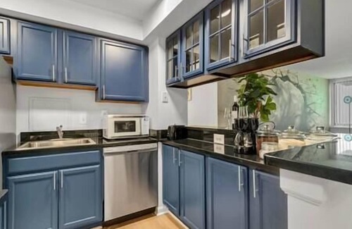 Towson Apartment | A new Seasoned apt in Towson