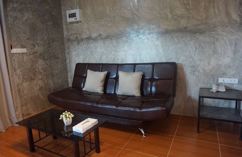 Buriram Province Hotel | A Nice Resort & Villa