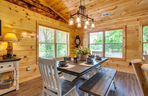 Sevierville House | A Peak Of Heaven Cabin by Staycating