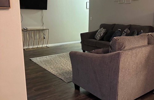 Elk Grove Apartment | A place away from home awaits you. Family size, nice and cozy.