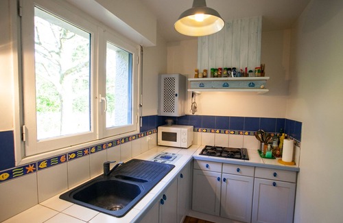 La Foret-Fouesnant House | A quality house, tastefully decorated on the seafront of the GR 34, a real cottage!