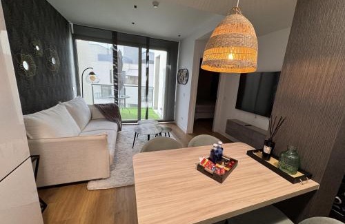 San Sebastian de los Reyes Apartment | A&R Suite Ejecutiva Montes de Oca