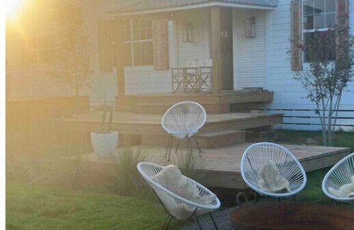 Round Top House | A Sanctuary of Stories!