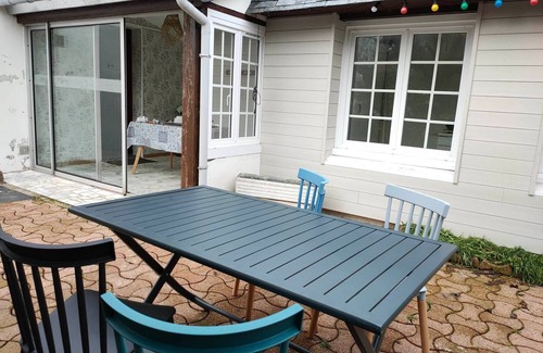 Fontaine-le-Dun House | A seaside getaway