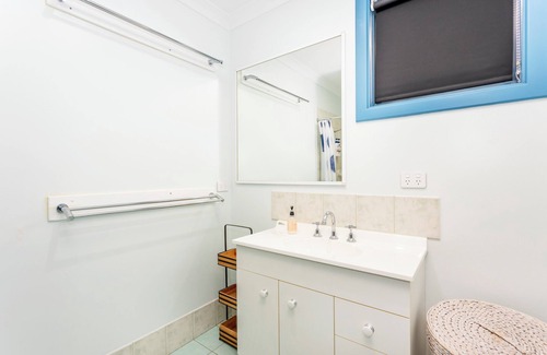 Ledge Point House | A seaside holiday home, beach, sun and memories just waiting to be made