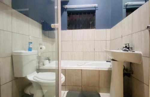 Kempton Park Apartment | A spacious 2bedrooms apartment in the heart of Kempton Park