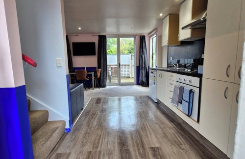 Dunedin City Centre Apartment | A Stones Throw From Town (A-Frame)