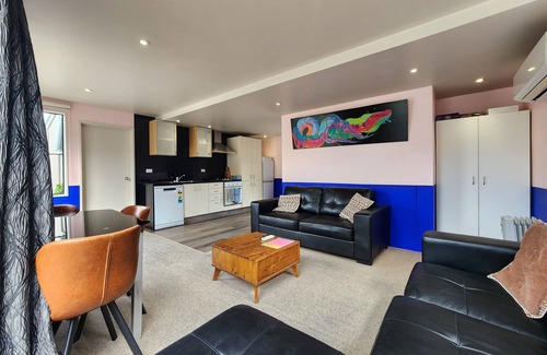 Dunedin City Centre Apartment | A Stones Throw From Town (A-Frame)