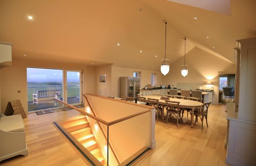Anstruther House | A stunning house that sleeps 11 guests in 6 bedrooms