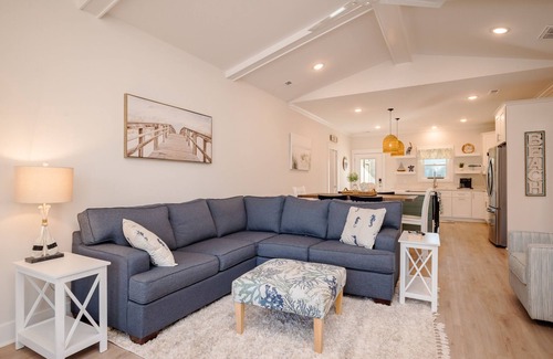 Tranquil Harbour House | A Swell Life: Modern, Coastal Cool Home with Private Pool