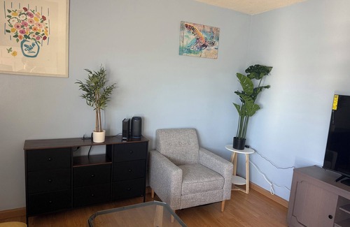 Elysian Heights Villa | A tranquil retreat in vibrant Los Angeles, Dodger Stadium, and Echo Park