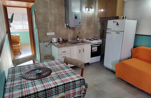 San Clemente Apartment | A una cuadra de la playa con vista