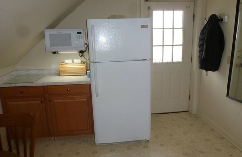 Inwood Apartment | A very cozy apartment just minutes from I-81