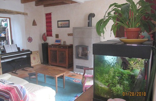 Lannilis House | A warm house, a pretty garden, GR34 and 10 minutes from the beaches.