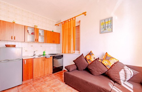 Cove Tri Zala (Zrnovo) Apartment | A2-apartment 50m from the beach with the sea view