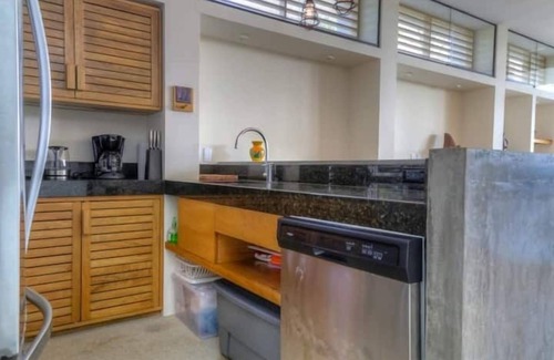 Hidalgo Apartment | A5 King Suite, Ocean Front Gorgeous Villa