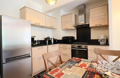 Mont-Dore Apartment | A5 - Residence La Montille with Mountain View and Wi-Fi