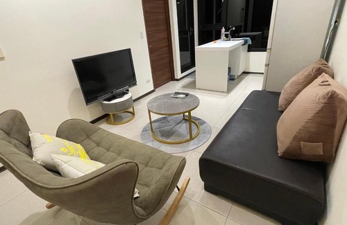 Guishan District Apartment | A7 Cherry House