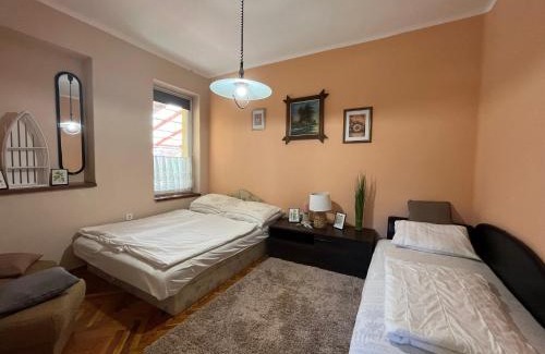 Abadszalok Apartment | Abádi Major Kemencés Udvar