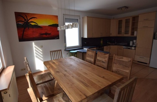 Ostheim Apartment | AB Apartments 110 & 111