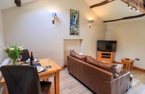 Penny Bridge House | Abbots Reading Mews 2