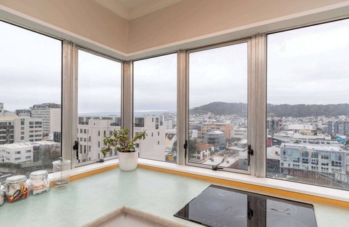Te Aro Apartment | Abel St 2BR - Central, Washer, Dryer, City Views