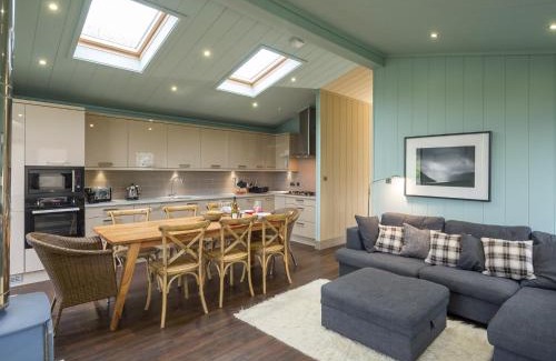 Garn Fadryn House | Aberdaron Lodge